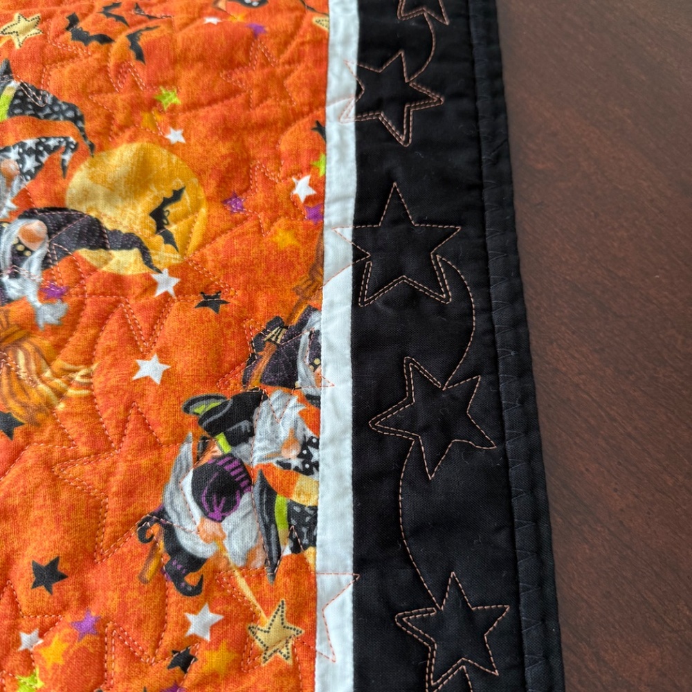 Halloween Fall quilted table runner with witchy gnomes pattern - Picture 10 of 10